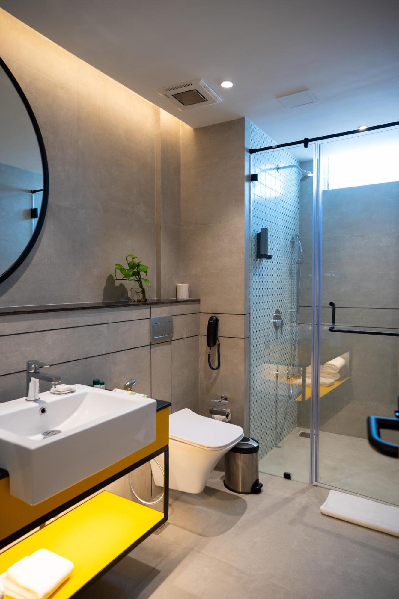 Zibe Luxe Kakinada By Grt Hotels Exteriör bild